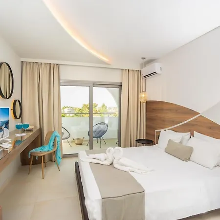 호텔 Happy Days Hotel, Adults Only 3*